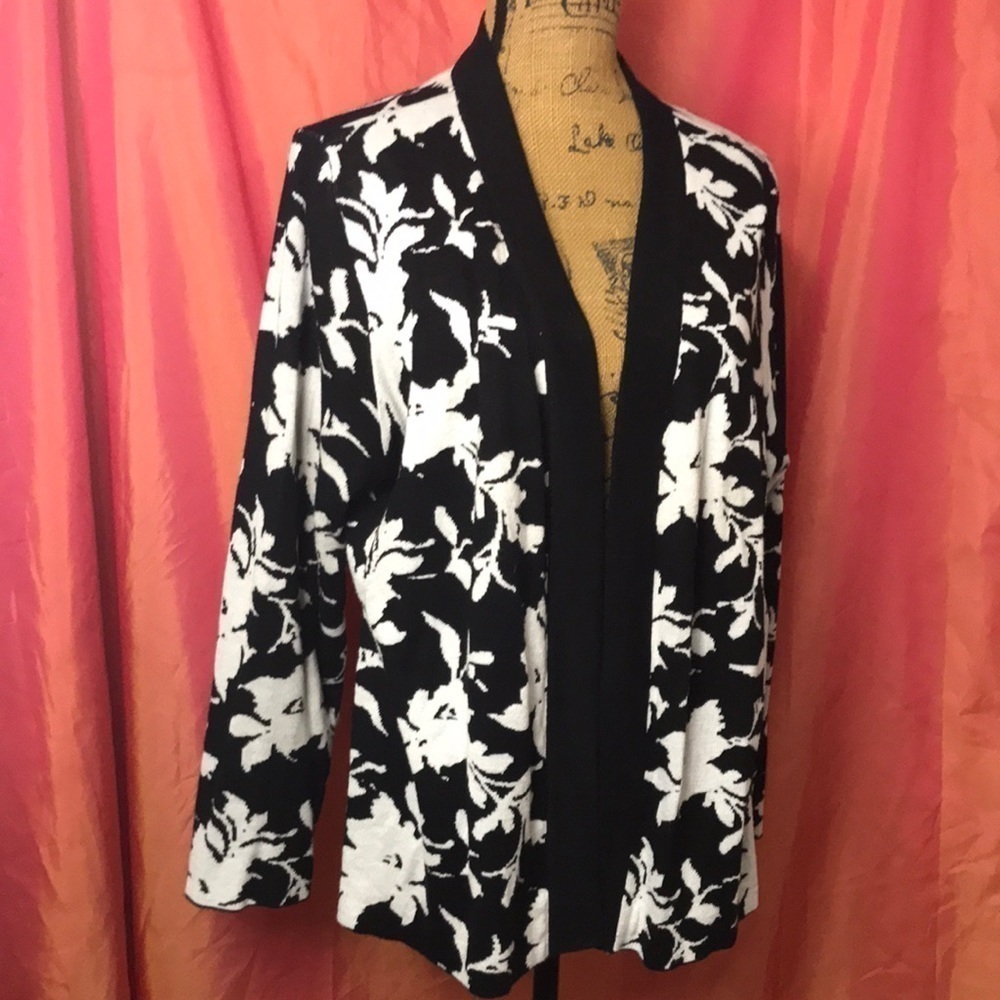 Belldini Women’s Cardigan Open Front Black/White Approx XL